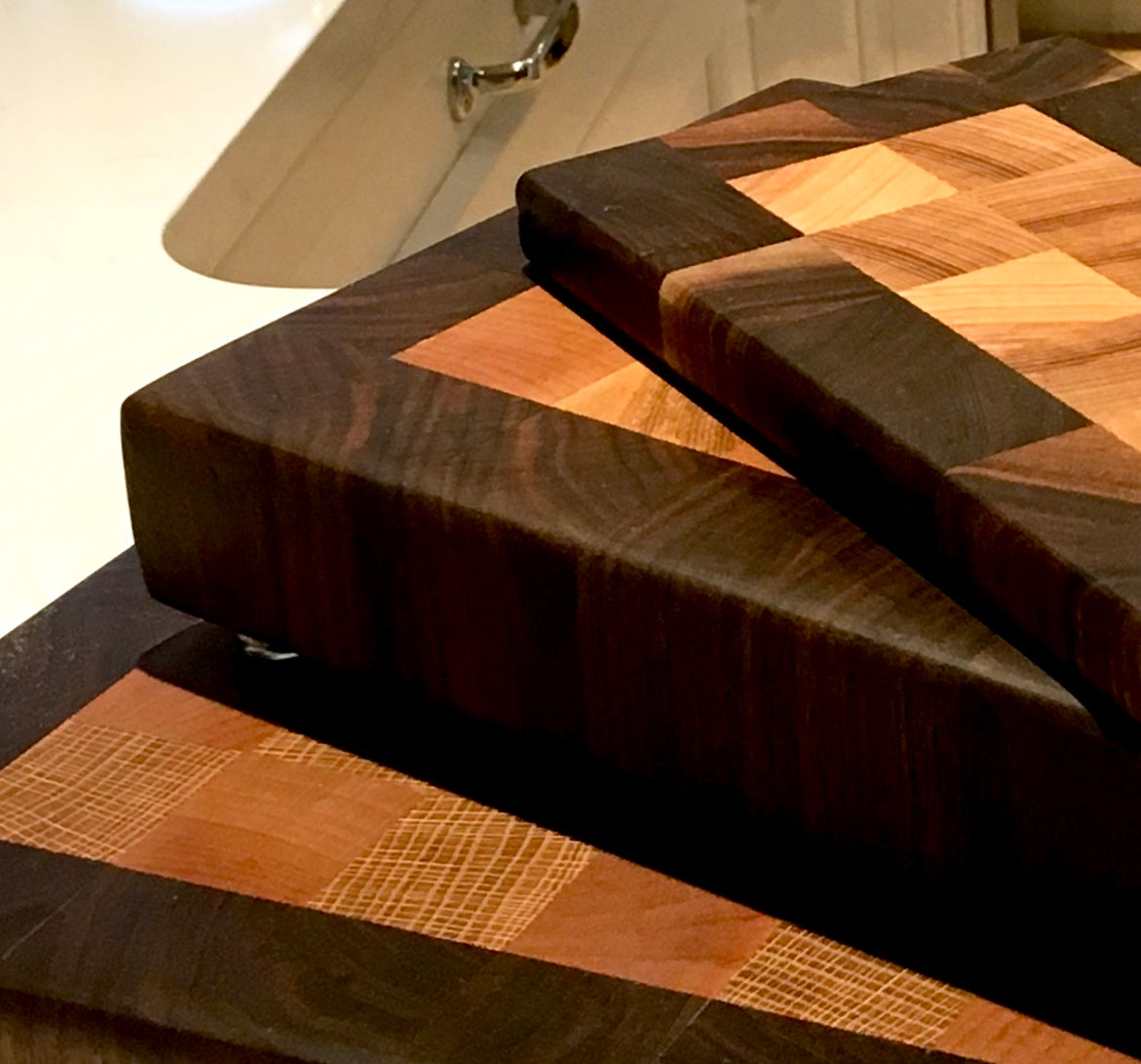 End grain cutting boards